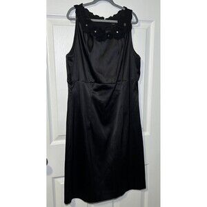 Just Taylor Women’s Sleeveless Flower Collar Black Sheath Dress Size 12 NWOT